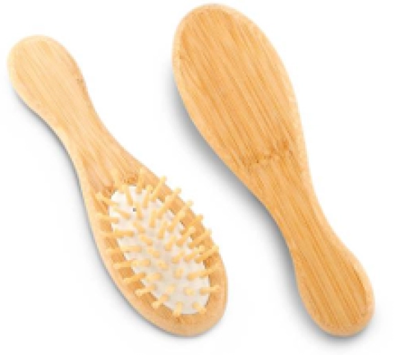 Cepillo elaborado en Bambu, de 16 x 4.5 cmts