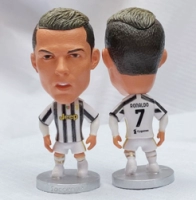 Figura alusiva al Mundial de Futbol, elaborada en resina