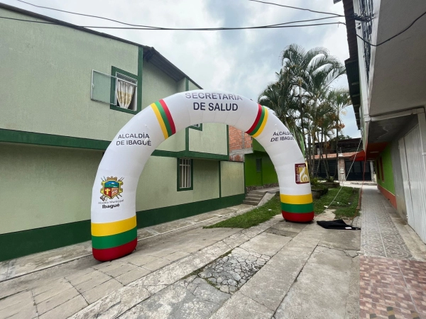 Dummy Inflable en forma de Arco