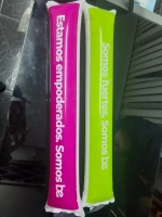 Golpeador en Polietileno calibre 2.5, color blanco, de 11 x 54 cmts