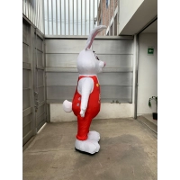 Dummy Inflable Caminante + Estatico Conejo de 2.20 mts de alto