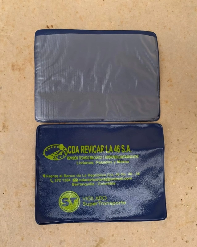 Portadocumentos Sencillo de 1 bolsillo para Soat del Carro, tamaño 11 x 8.5 cmts