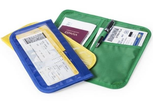 Portadocumentos Orlando, en lona , bolsillo externo en vinilo, 22 x 12 x 1 cmts