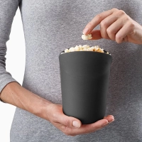 Crispetera, en silicona, para uso en microondas, de 14.5 x 8 cmts