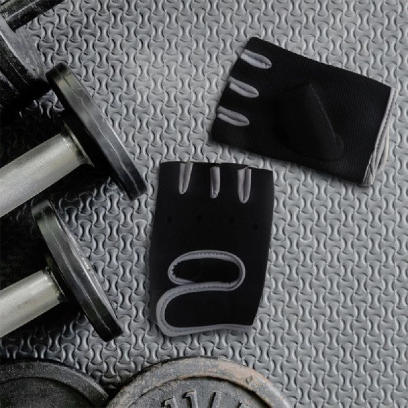 Guantes Gym, en neopreno, 14 x 8 cmts.