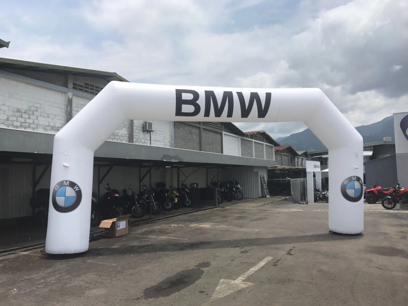 Dummy Inflable en forma de Arco