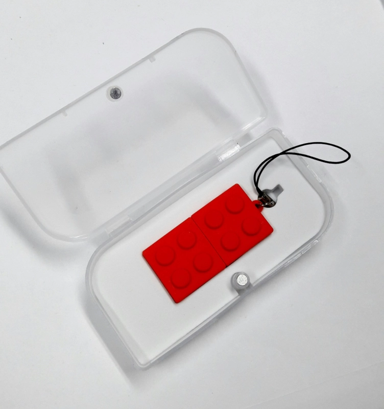 Caja Plastica para USB con espuma troquelada