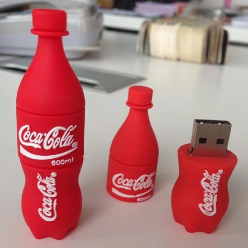 Memoria USB en PVC 3D diseño Botella de Cocacola