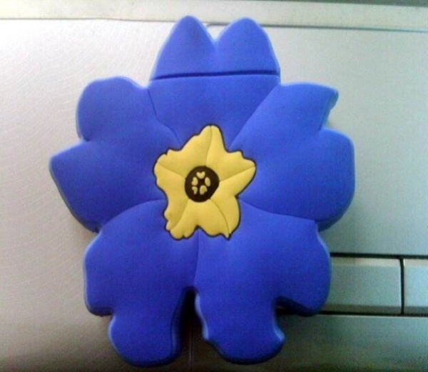 Memoria USB en PVC 2D diseño Flor