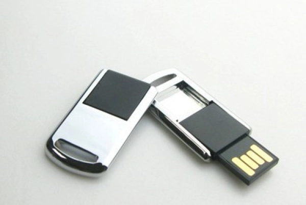 Memoria USB metalica mini
