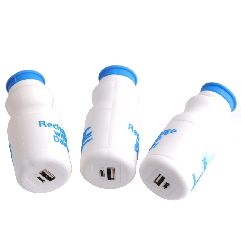 Cargador Power Bank en PVC en 3D en diseño especial de Botella