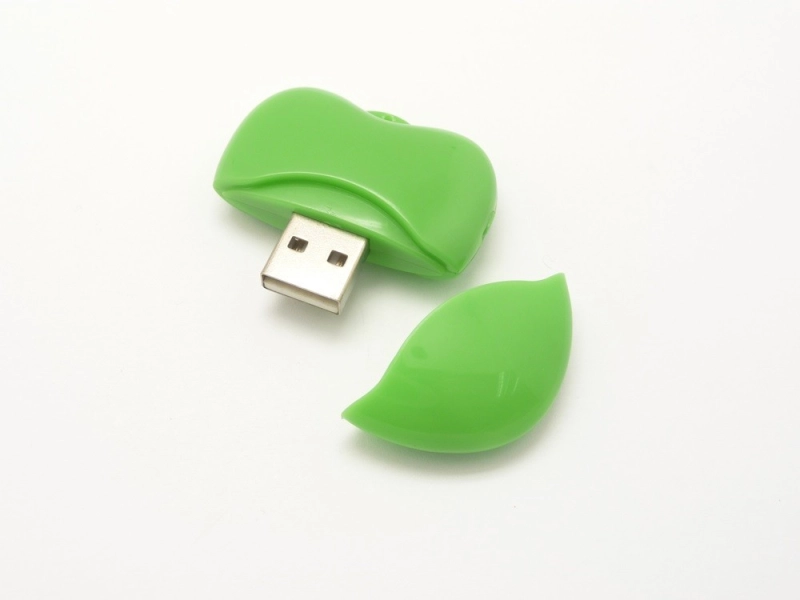 Memoria USB plastica en forma de Corazon