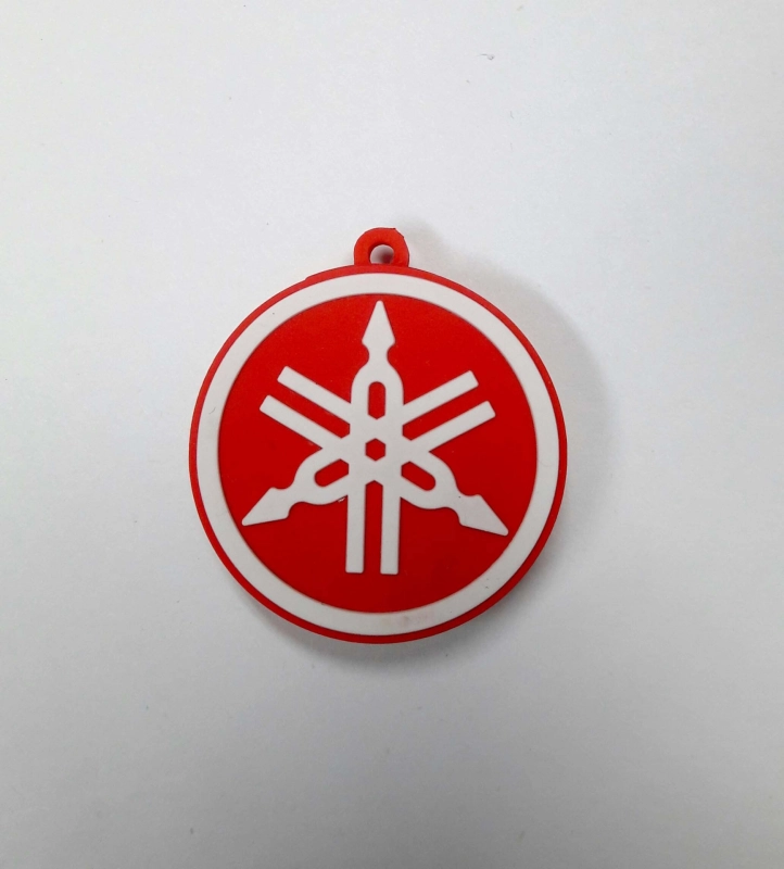 Memoria USB en PVC 2D diseño logo YAMAHA