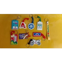 Llavero Microinyectado, con logo en alto relieve