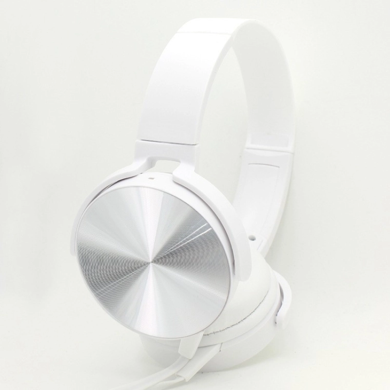 Audifonos con Cable Conector