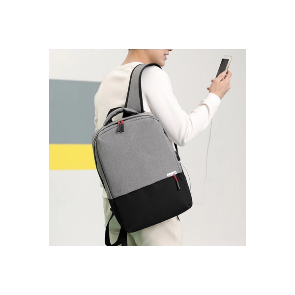 Morral Newark, para PC, 42 x 28 x 13 cmts