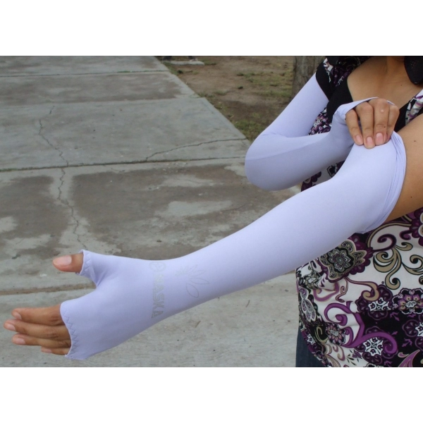 Manga Lima, de Mototaxista, en Licra de Poli-Algodon, con abertura en la mano, 52x15 cmts