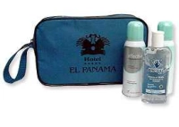 Cosmetiquera Managua, 26 x 16 x 5.5 cmts