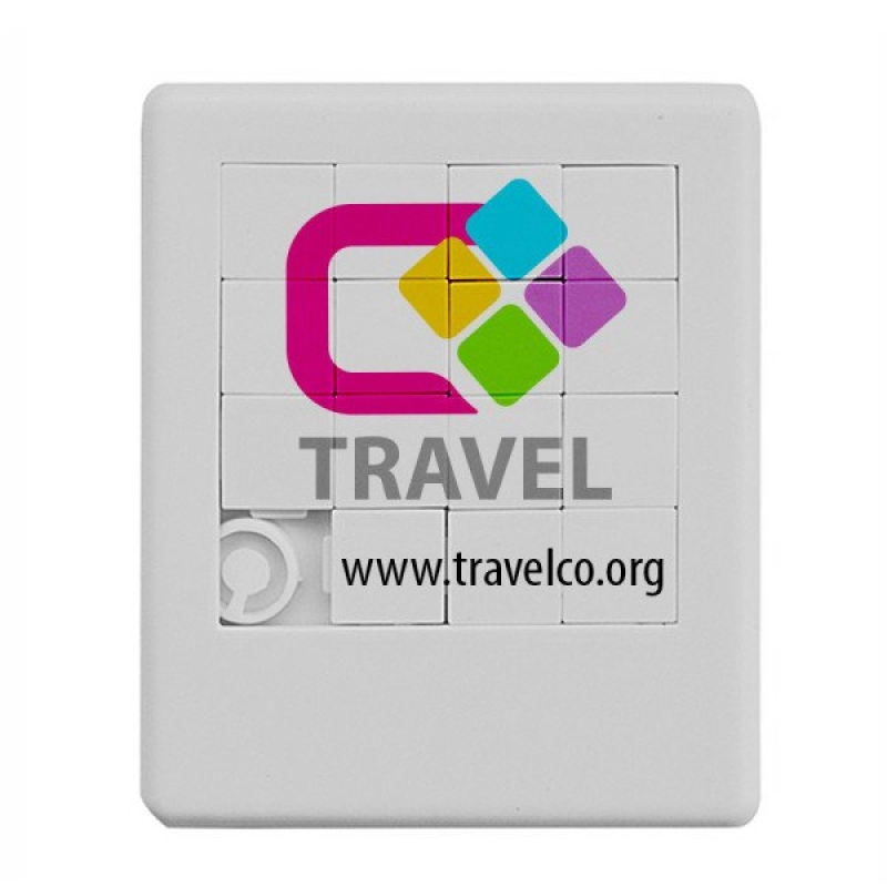 Rompecabezas en plastico ABS, de 9 x 7.5 x 0.5 cmts.