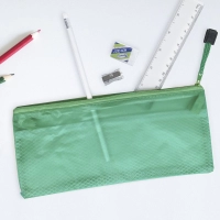 Set Escolar en cartuchera, de 24 x 11.5 cmts